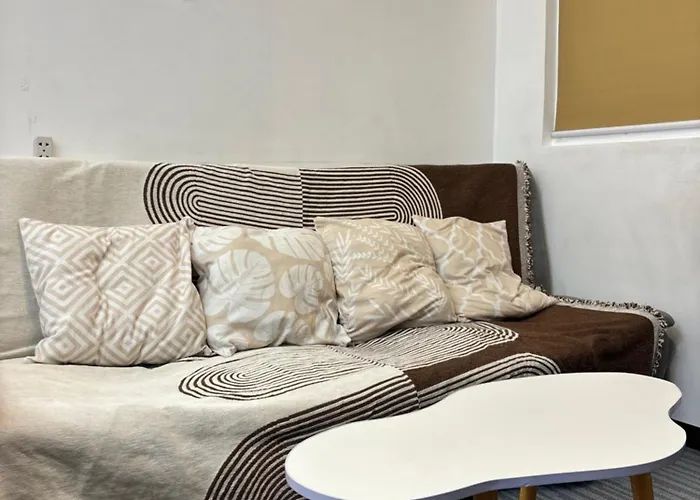 Apartahotel Bea Lu Staycation *