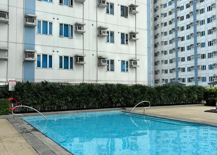 Bea Lu Staycation Apartahotel